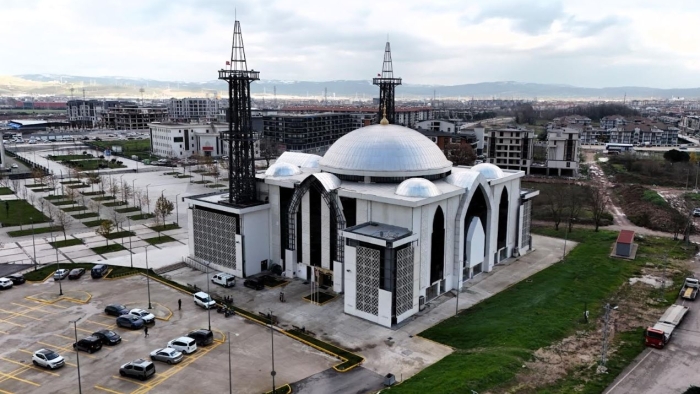 Kartepe Kent Meydanı Camii’nde sona doğru